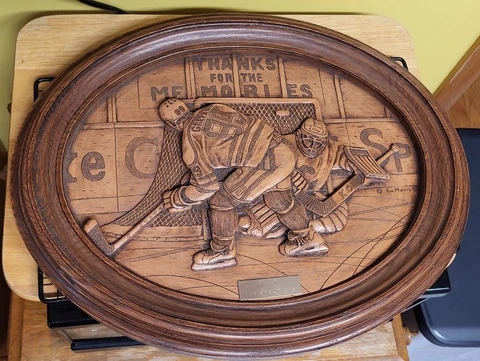 Wayne Gretzky #99 Thanks For The Memories Oval 3d Plaque, Artist Kim Murray Cover