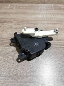 Toyota Prius 04-08 063800 0240 Heater Flap Ventilation Actuartor Air Positionin - Picture 1 of 3