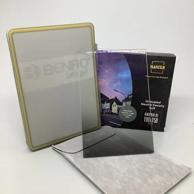 Benro Master 100x150mm 2-stop (GND4 0.6) Soft Graduated Neutral Density Filter - Image 1 of 4