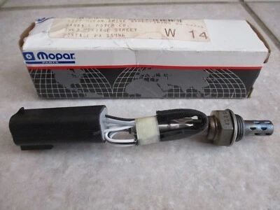 MoPar Oxygen Sensor - NOS - '93-'96 Intrepid / Concorde - P/N 4605654 - Image 1 of 4