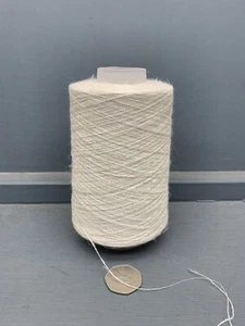 200G Conos 50% Seda 50% Lino 1/22NM Hilo Fino Blanco Crudo A0132 - Picture 1 of 2