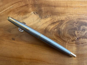 Parker 45 Stainless Steel GT Fountain Pen USA 14K Nib - Picture 1 of 12
