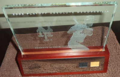 New York Mets Roberto Alomar  2003 Playoff Absolute Memorabilia Glass Plaque - Image 1 of 4