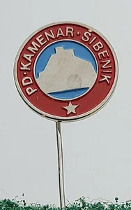 ESCALADA MONTAÑISMO CROACIA PD CAMENAR ŠIBENIK, Croacia pin de metal vintage - Imagen 1 de 2