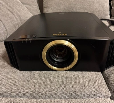 JVC DLA-RS4800U (Reference Series) - Image 1 of 4