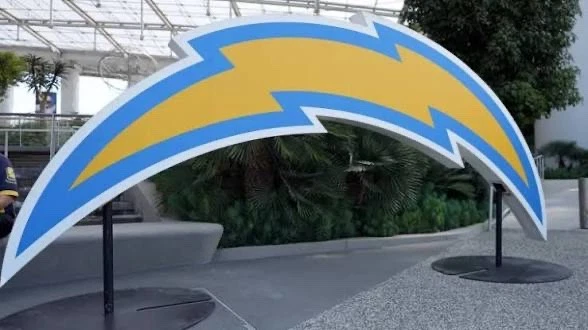 San Diego Chargers L.A. Logo Poster Print 12X8in Metal Sign NFL Football r - Image 1 of 1