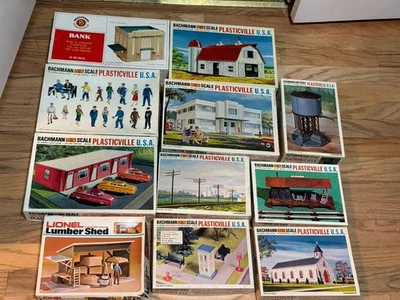 Bachmann Plasticville O / O27 Building And Scenery 11 Box - Image 1 of 4