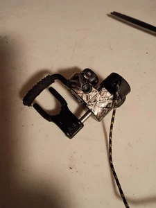 Mathews Archery Drop away Rest Righthand Camo - Picture 1 of 5