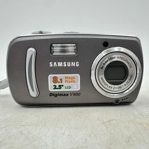 Samsung Digimax V800 8.1MP Compact Digital Camera Silver Tested - Picture 1 of 7