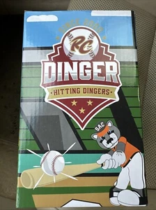 Mascotte HR Dinger Home Run 2023 Bobblehead Sacramento River Cat SGA nuova - Foto 1 di 4