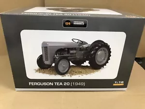 Trattore pressofuso Universal Hobbies 1/16 FERGUSON TEA 20 1949 UH2690 - Foto 1 di 8
