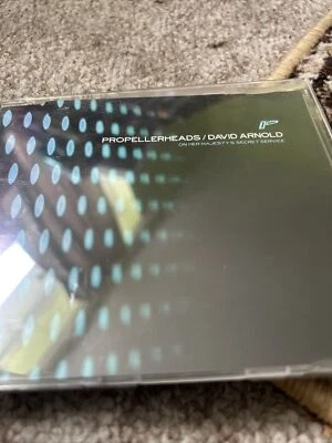 Propellerheads On her majesty's secret service (1997, & David Arnold) [Maxi-CD] - Image 1 of 3