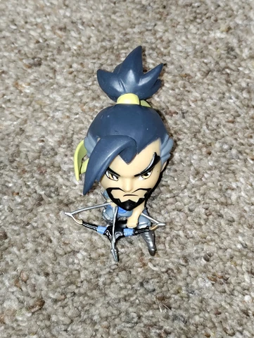 Overwatch Cute But Deadly Series 3 Mini Figure - Hanzo (No Stand) Cover