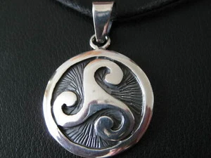 Sonnenrad Triskele 925 er Silber Ketten Anhänger Amulett / x018 - Bild 1 von 11