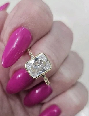 Melinda Maria Stunning Rectangle Bezel Ring Gold Tone w/pave Band Sz 8 NWT - Image 1 of 4