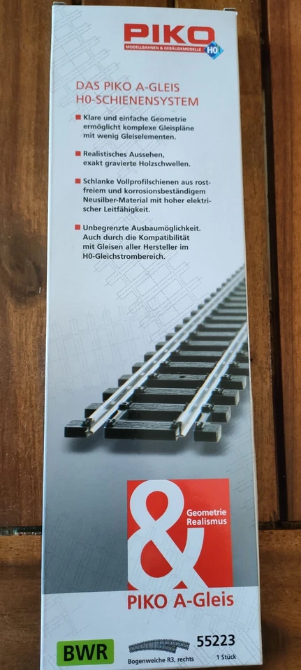 Binari Piko A-Gleis Scambio Curvo BWR r3 Codice 55223 - Immagine 1 di 4