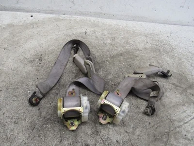 1999 2004 Honda Odyssey 3rd third last row left right seat belt retractor set OE Foto 1 de 4