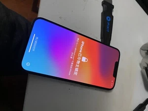 Ecran iPhone 13 OEM pour pièces - Numériseur ne fonctionne pas - Photo 1 sur 3