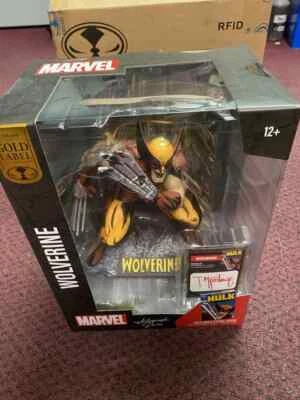 McFarlane Toys 金色标签亲笔签名系列绿巨人 #340 金刚狼全新未拆封! — 第 1/3 张图片