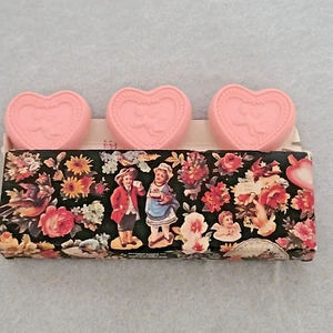 VTG Avon Scentimental Soaps Heart Shape Cupid Valentine Guest Decorative 1989 - Picture 1 of 7