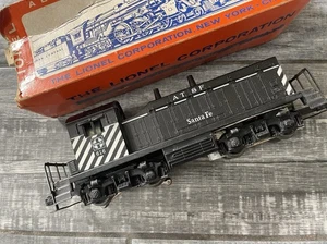 1961 Original Postwar Lionel 616 Santa Fe EMD NW2 Diesel Switcher, C9 - Picture 1 of 14