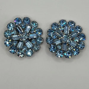 Orecchini Vintage Bianco Strass Blu Clip-On Tondo Grappolo Firmati - Foto 1 di 4