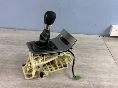 Volvo V70 Gear Shifter/6 Speed/Gear Cables/linkage/S80/Leather/2009/31219639 - Image 1 of 4