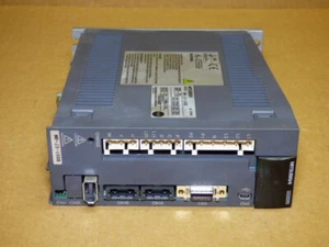 Mitsubishi Electric Melservo MR-J3-100B Servo Motor Drive / Driver / Amplifier - Picture 1 of 11