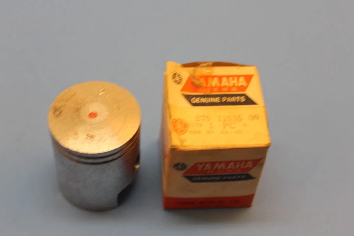 PIEZA PISTÓN YAMAHA HT1 HT1MX 1ST O/S 0,25 (50,25 MM) NUEVO DE LOTE # 276-11635-00-00 Foto 1 de 4