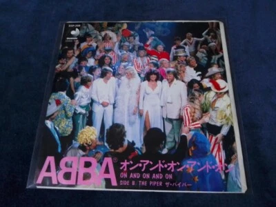 ABBA TRES RARE VINYL 45T PRESSAGE JAPON "ON AND ON AND ON" EXCELLENT ETAT - Photo 1/4