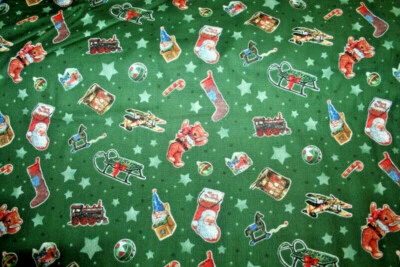 TELA DE ALGODÓN - UN DÍA EN LA VIDA DE SANTA EN VERDE DE GIORDANO STUDIOS Foto 1 de 4