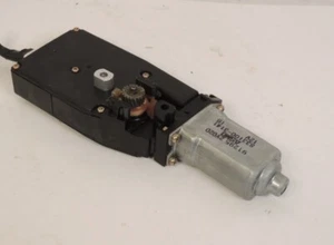 Nissan Maxima Infiniti I35 I30 Q45 Sunroof Motor 00 to 02 #6121 - Picture 1 of 2