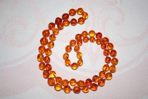 beau collier vintage en ambre perles rondes entre 8mm et 10mm - Imagen 1 de 3