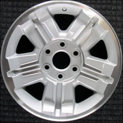 Chevrolet Silverado 1500 18 Inch Machined OEM Wheel Rim 1999 To 2013 - Image 1 of 1