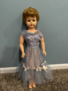 Vintage Soft Vinyl Doll AE 26 Darling Debbie Brown A & E - Picture 1 of 7