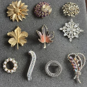 Lot 10 broches - Photo 1/15