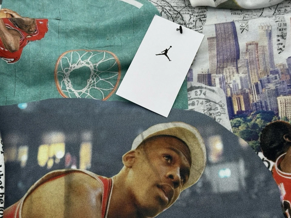 Size XXL - Nike Air Jordan Flight Essentials Iconic Moments Tee Shirt FZ1923-100