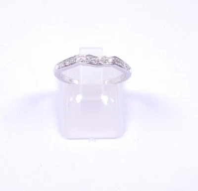 Diamond Ring 9 carat white gold band size L — 第 1/4 张图片