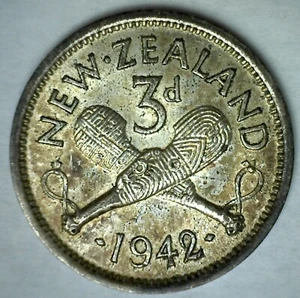 1942 New Zealand Silver 3 Pence AU Coin Almost Uncirculated 3P George VI - Picture 1 of 2
