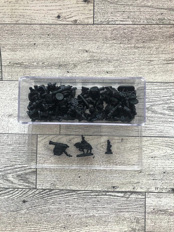 Вы выбираете 1993, 98, 99 Parker Brothers риск настольная игра запасные части риск - Изображение 1 из 1