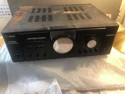 Pyle PT3300 4 Channel Power Amplifier 3000 Watts of Power, NO CORD, UNTESTED - Image 1 of 4