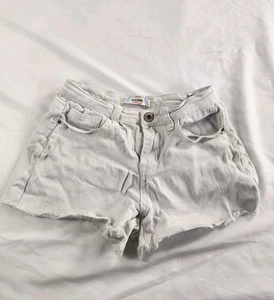 California Vintage Shorts 3 Women White Denim Cutoff Frayed Hem Casual Summer - Picture 1 of 10
