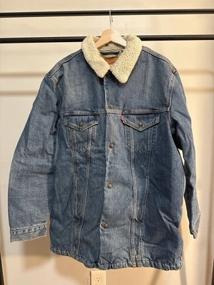 Levi’s Sherpa Trucker Jacket Men’s Large Denim Jeans Jacket Lined 57694 Pc9 - Image 1 of 4