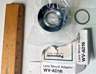 Adaptador de montaje de lente Panasonic WV-AD16 de colección Foto 1 de 4