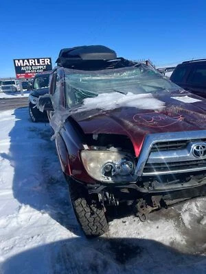 Used Fuel Pump fits: 2008 Toyota 4 runner Pump Assembly 6 cylinder Grade A Foto 1 de 4