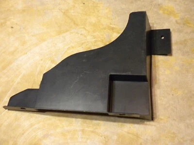 09-20 Dodge Journey RH Passengers Side Rear Splash Guard Closeout Panel 05116282 - Imagem 1 de 3