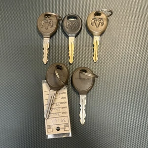 Used Lot Of Five (5) Chrysler Dodge Ignition Key Door Lock Key - Picture 1 of 4