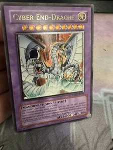 Cyber End Drache Dragon Ultimate Rare CRV NM-LP - Picture 1 of 1
