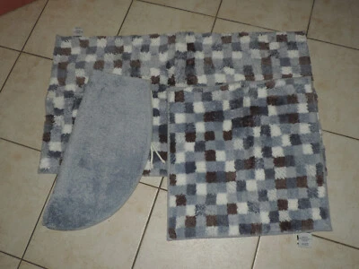 My Home Badmatten-Set blau/kariert für Hänge-WC Neu - Bild 1 von 2