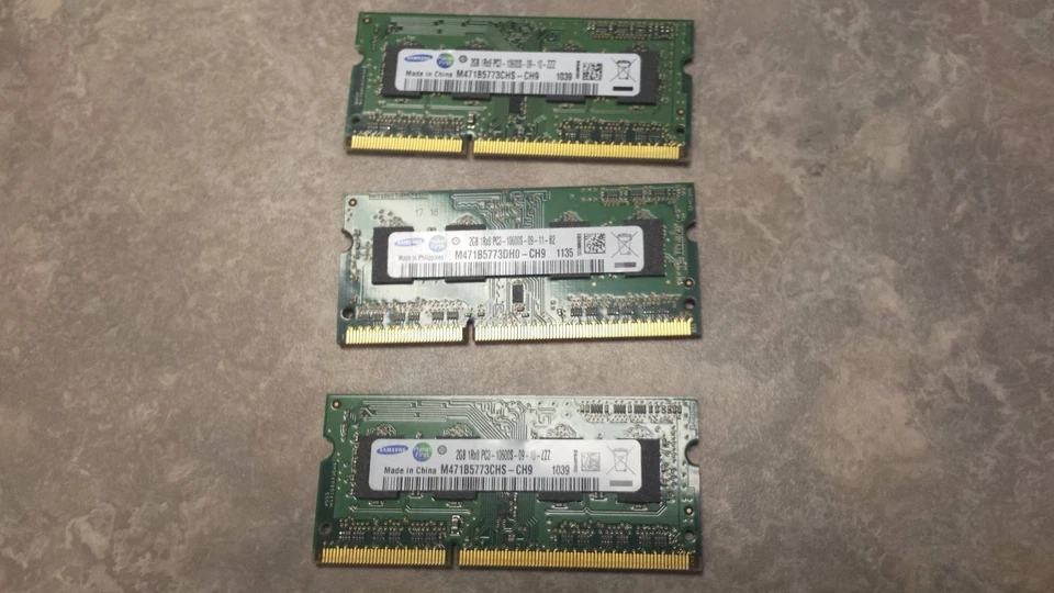 Samsung 1Rx8 PC3-10600S DDR3 SODIMM for Laptop - Image 1 of 1